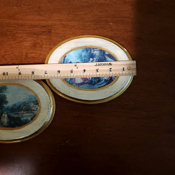 Vintage Florentine Gold Gilt Wooden Painted Plaques Made in Italy
